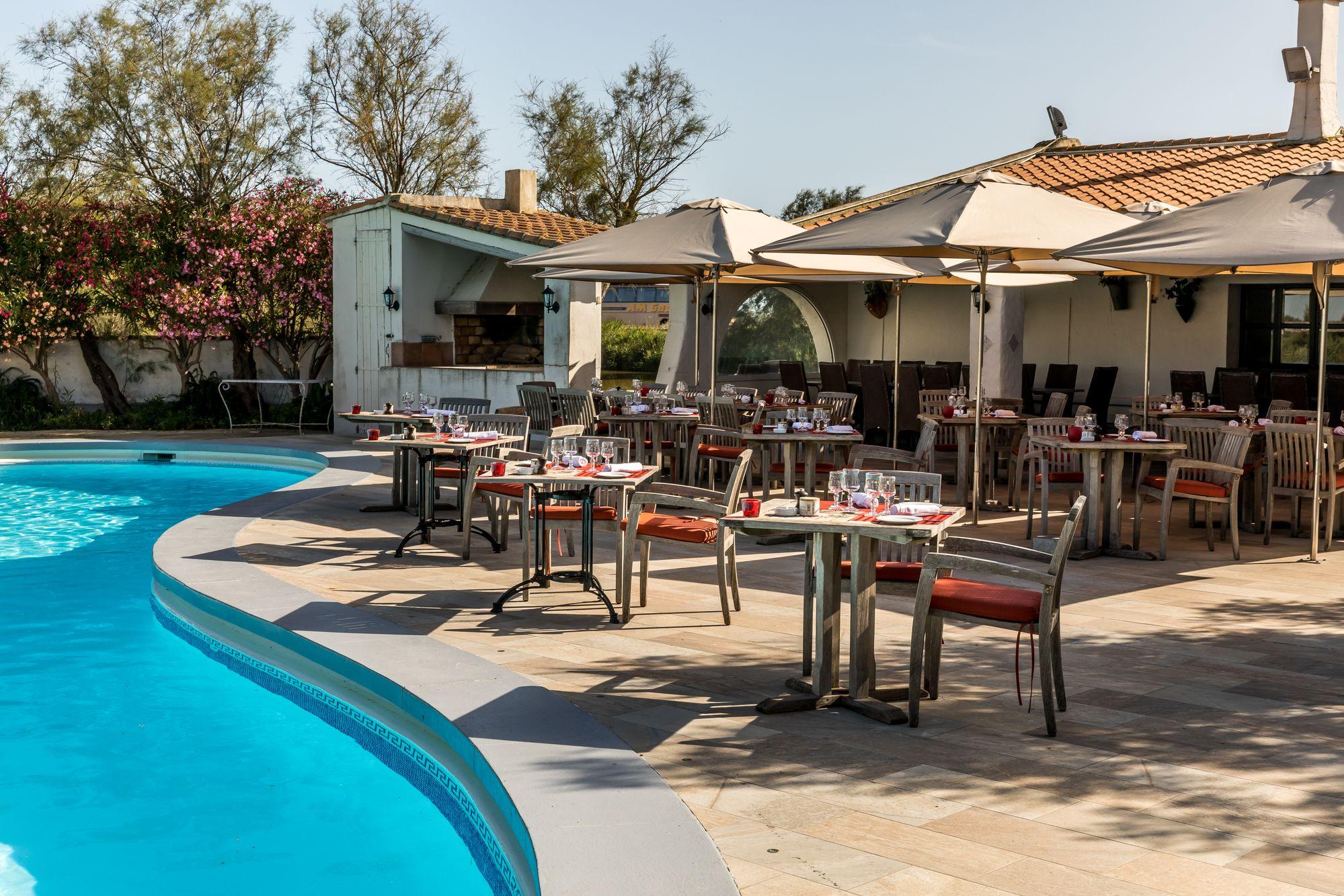 Hotel Les Bains Gardians Saintes-Maries-de-la-Mer Exterior foto